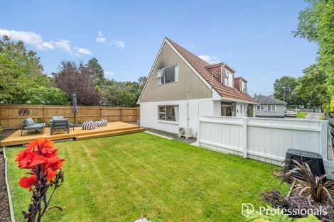 Photo of property in 3d Kopara Grove, Stokes Valley, Lower Hutt, 5019