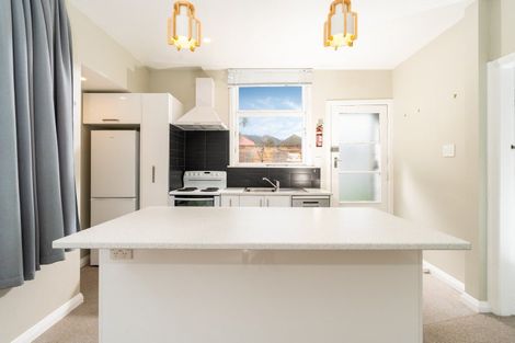 Photo of property in 6 Te Whiti Street, Kilbirnie, Wellington, 6022