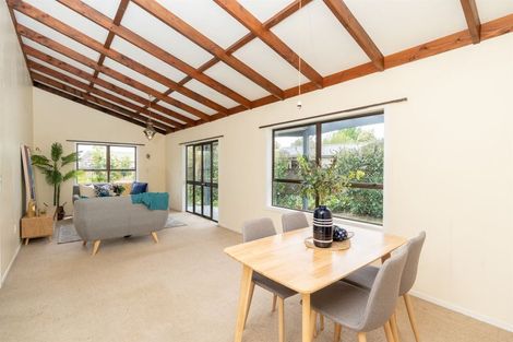 Photo of property in 15a Herbert Road, Queenwood, Hamilton, 3210