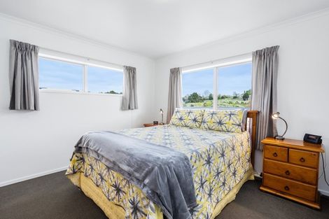 Photo of property in 72 Ridgeway Drive, Te Kamo, Whangarei, 0112