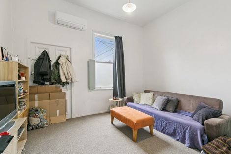 Photo of property in 93 Tasman Street, Mount Cook, Wellington, 6021