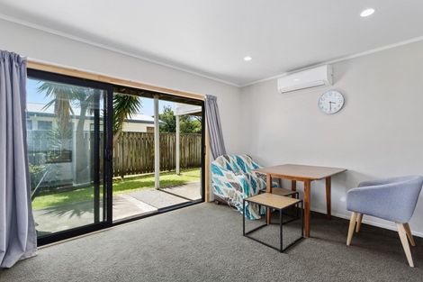 Photo of property in 2/115 Harbour Road, Ohope, 3121
