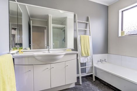 Photo of property in 7 Emma Place, Pukete, Hamilton, 3200