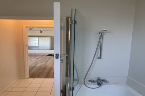 Photo of property in 25 Salamanca Road, Kelburn, Wellington, 6012