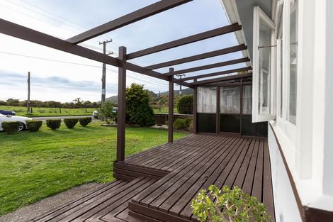 Photo of property in 96 Hall Street, Cobden, Greymouth, 7802