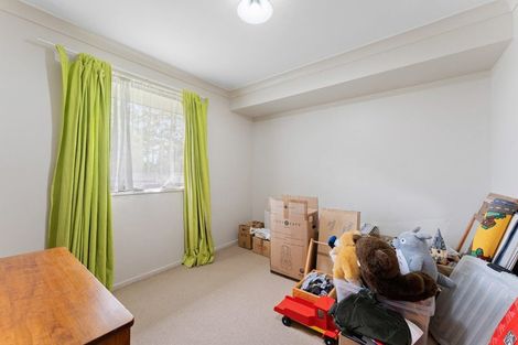 Photo of property in 97 Rathgar Road, Henderson, Auckland, 0610