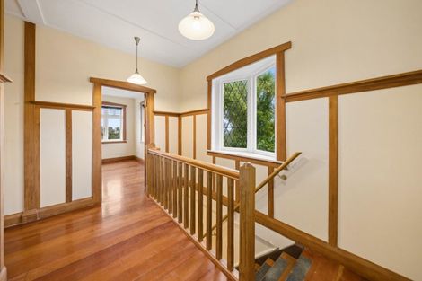 Photo of property in 8 Raroa Crescent, Northland, Wellington, 6012