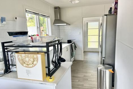 Photo of property in 33 Lingfield Street, Glenfield, Auckland, 0629