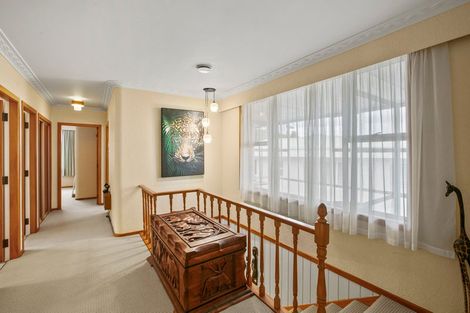 Photo of property in 11 Findlay Street, Moturoa, New Plymouth, 4310