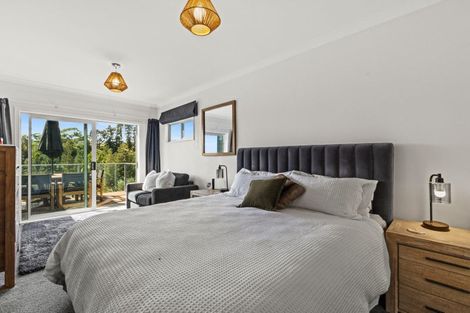 Photo of property in 37 Tauroa Road, Havelock North, 4130