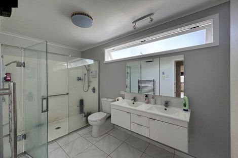 Photo of property in 12 Grant Street, Dannevirke, 4930