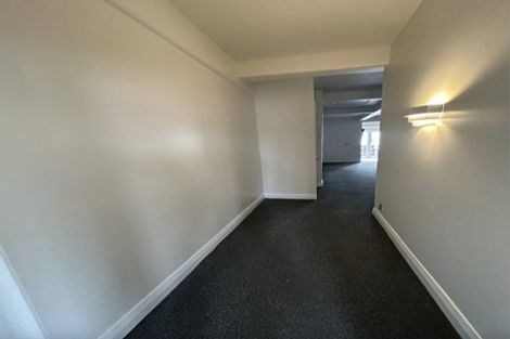 Photo of property in Chatsworth Flats, 5/23 Pirie Street, Mount Victoria, Wellington, 6011
