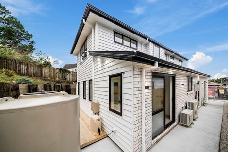 Photo of property in 11 Tawapou Close, Massey, 0614