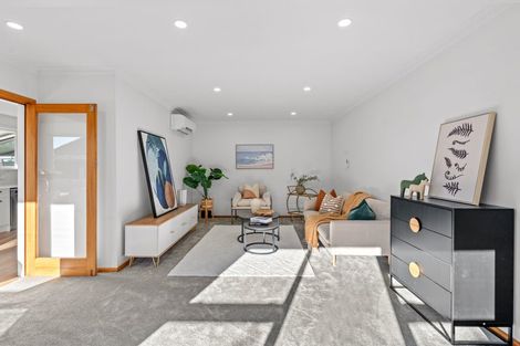 Photo of property in 56 Woodbury Street, Russley, Christchurch, 8042