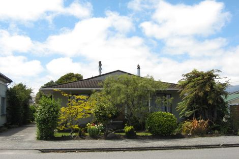 Photo of property in 51 Derby Street, Westport, 7825