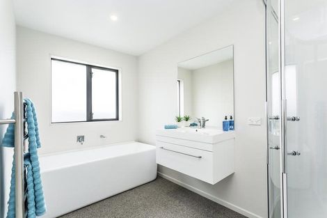 Photo of property in 52 Silver Springs Boulevard, Mosgiel, 9024