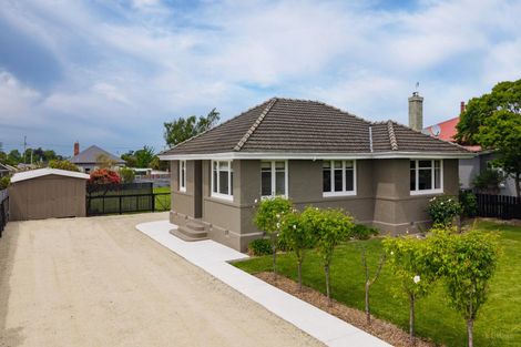 Photo of property in 51 Rhodes Street, Waimate, 7924