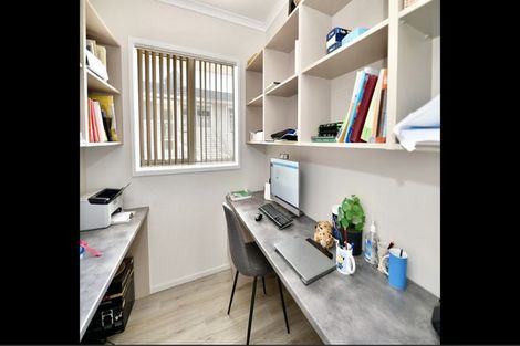 Photo of property in 780 East Coast Road, Oteha, Auckland, 0630