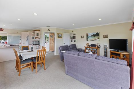 Photo of property in 112 Wymer Road, Glenbrook, Waiuku, 2681
