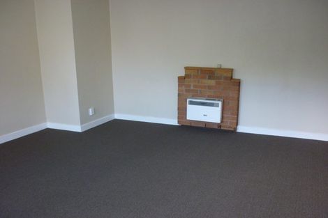 Photo of property in 59 Ellice Road, Totara Vale, Auckland, 0629