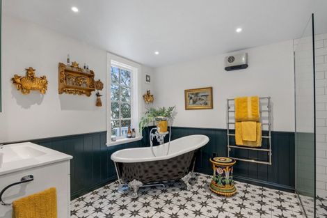 Photo of property in 1 Main Road, Governors Bay, Lyttelton, 8971