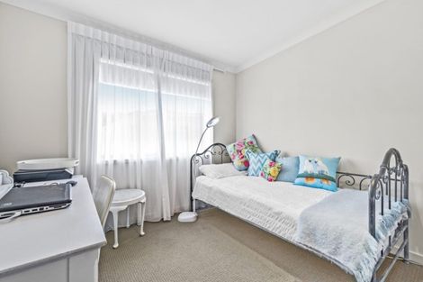 Photo of property in 7 Kensington Drive, Orewa, 0931