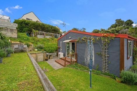 Photo of property in 15a Middleton Road, Paraparaumu Beach, Paraparaumu, 5032