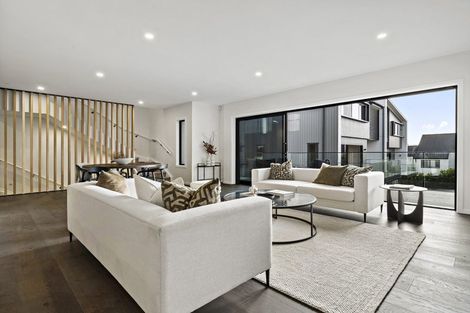 Photo of property in 6 Stockade View Lane, Howick, 2014