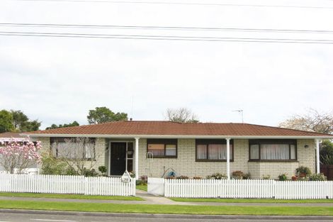 Photo of property in 288e Mangorei Road, Merrilands, New Plymouth, 4312