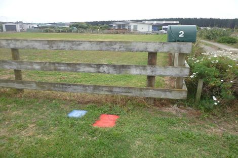 Photo of property in 2 Nicolas Place, Foxton Beach, Foxton, 4815