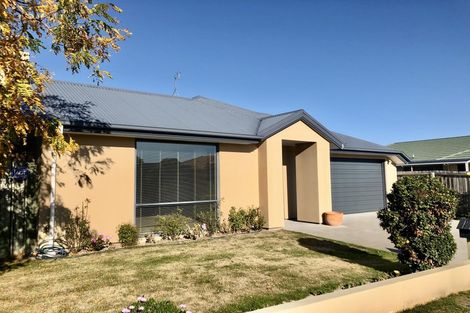 Photo of property in 6 Delta Way, Woolston, Christchurch, 8023