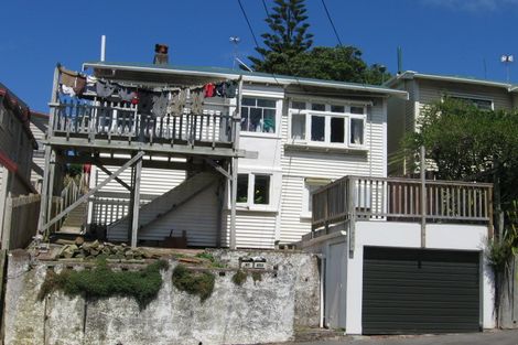 Photo of property in 47 Rolleston Street, Mount Cook, Wellington, 6021