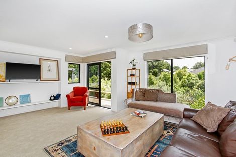 Photo of property in 6 Rees Way, Tuakau, 2121