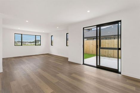 Photo of property in 25 Owaka Road, Wigram, Christchurch, 8025