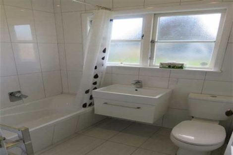 Photo of property in 59 Jellicoe Drive, Hamilton East, Hamilton, 3216