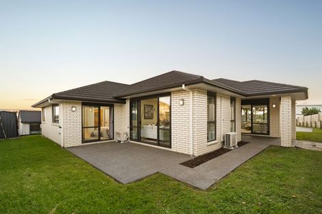 Photo of property in 22 Wishbone Court, Flagstaff, Hamilton, 3210
