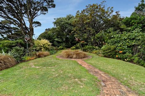 Photo of property in 10 Kohu Road, Titirangi, Auckland, 0604