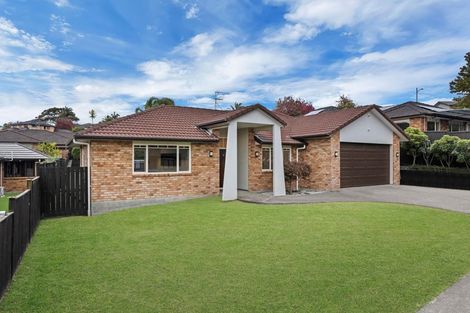 Photo of property in 10 Sapperton Drive, Henderson, Auckland, 0612