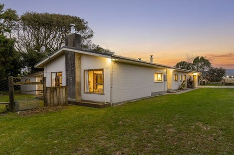 Photo of property in 189 Tararua Road, Levin, 5571