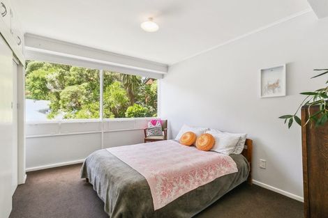 Photo of property in Hamilton Court Flats, 1/47 Hamilton Road, Hataitai, Wellington, 6021