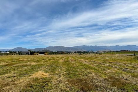 Photo of property in 2 Neuman Road, Twizel, 7901