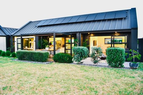 Photo of property in 16 Kaniera Terrace, Cambridge, 3434