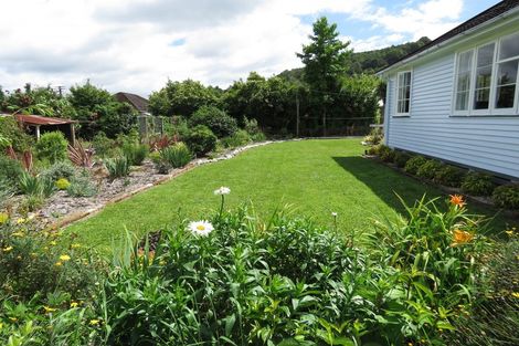 Photo of property in 8 Dunn Street, Reefton, 7830