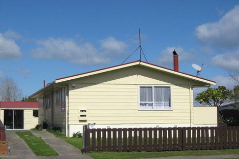 Photo of property in 21 Farnworth Crescent, Whakatane, 3120