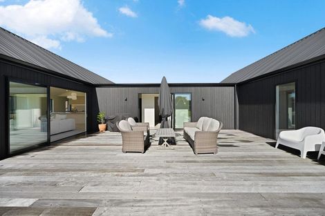 Photo of property in 15 Redwood Lane, Pirongia, 3802