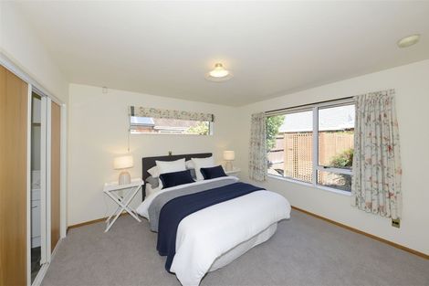 Photo of property in 64 Apsley Drive, Avonhead, Christchurch, 8042
