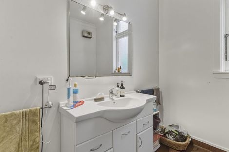 Photo of property in 64 Arthur Street, Dunedin Central, Dunedin, 9016