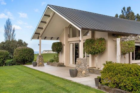 Photo of property in 21 Manuka Drive, Whangamata, 3691