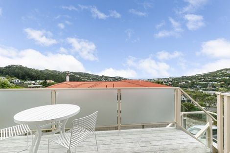 Photo of property in 86a Thurleigh Grove, Karori, Wellington, 6012