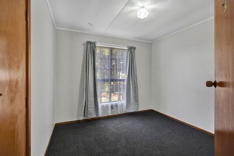 Photo of property in 16 Bridger Place, Eltham, 4322